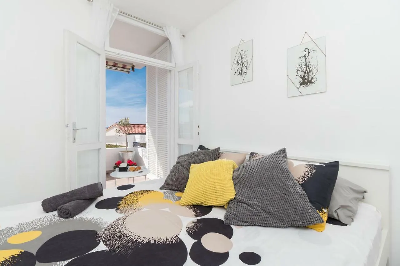 Apartman Roko Petrčane